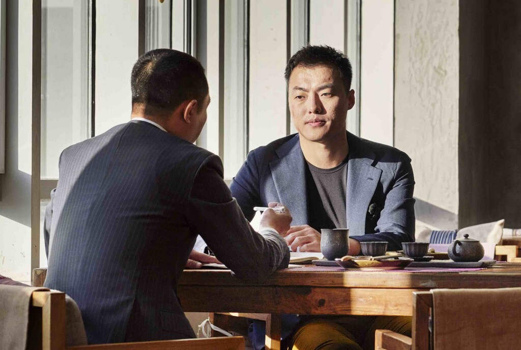Why and How to Hire an Account Executive for Your Business Growth